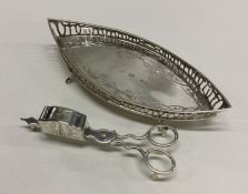 A good pair of Georgian style silver snuffers toge