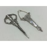 A chased pair of silver handled scissors. Birmingh