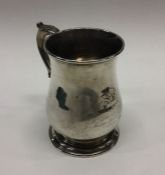 A heavy George III silver mug. London 1757. By Joh