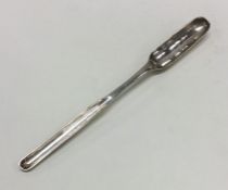 A George III silver marrow scoop. Approx. 42 grams