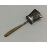 An early 19th Century silver caddy spoon with MOP