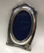A Victorian silver frame. London 1899. Approx. 147