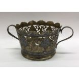 A Niello and silver pierced cup. Approx. 110 grams