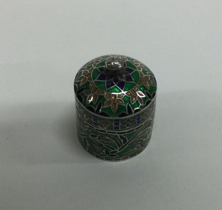 A silver and enamel box. Approx. 21 grams. Est. £2 - Image 2 of 2