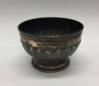 A Victorian silver bowl. London 1880. Approx. 173