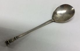 A silver seal top spoon. Approx. 36 grams. Est. £5