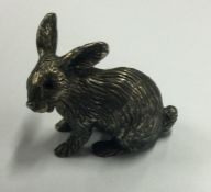 A silver figure of a rabbit. Marked to side. Approx. 18 grams. Est. £20 - £30.