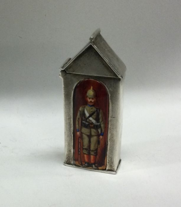 A rare silver and enamel guard vesta case. Approx. 35 grams. Est. £50 - £80.