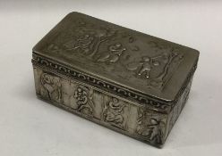 A Dutch 19th Century chased figural box. Marked to base. Approx. 91 grams. Est. £150 - £180.