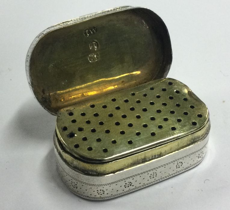 A large engraved silver vinaigrette. By Joseph Wilmore. Approx. 20 grams. Est. £160 - £180. - Image 2 of 3