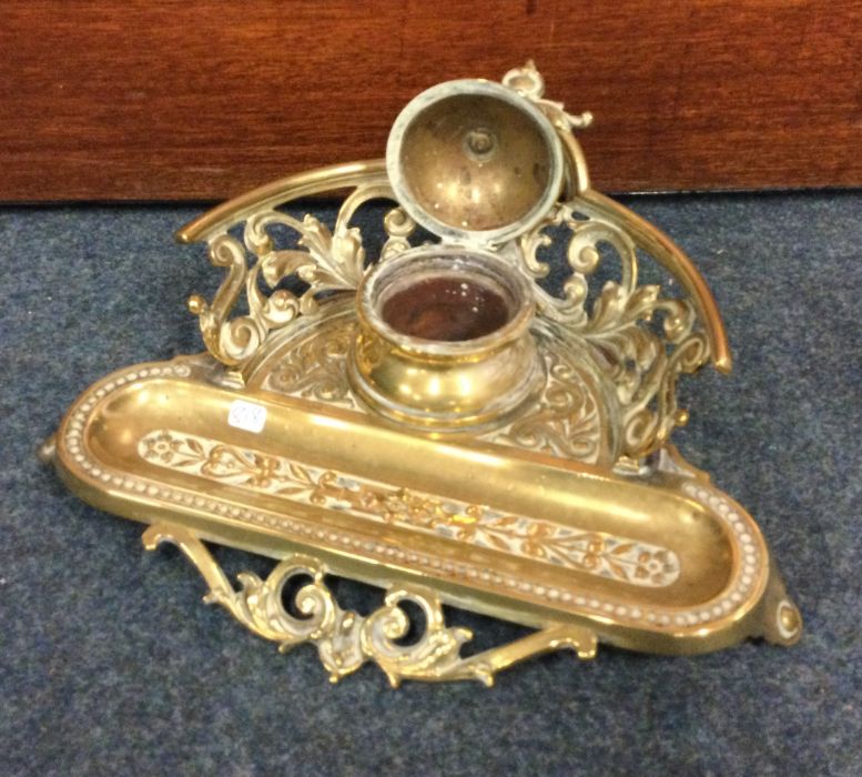 A heavy Victorian brass inkstand with pierced gall - Image 2 of 2