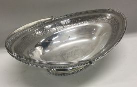 A George III swing handled silver sweetmeat basket. London 1791. By Henry Chawner. Approx. 179