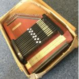 An old boxed zither. Est. £20 - £30.
