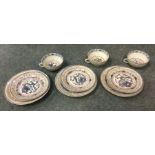 A good set of three Chinese porcelain trios decora