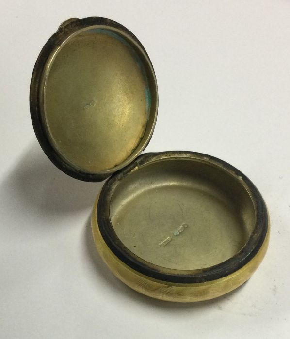 ASPREY & CO: A yellow and blue enamel pill box. Approx. 38 grams. Est. £120 - £150. - Image 2 of 2