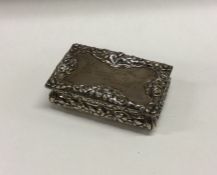 A chased silver snuff box with gilt interior. Birmingham 1841. By Nathaniel Mills. Approx. 99 grams.
