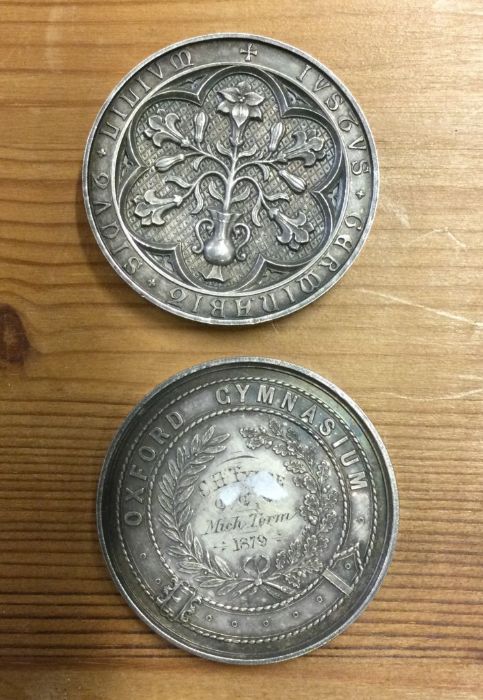 Two heavy silver medallions. Est. £20 - £30. - Image 2 of 2