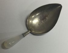A silver caddy spoon with oval bowl. Birmingham 1806. By William Pugh. Approx. 7 grams. Est. £