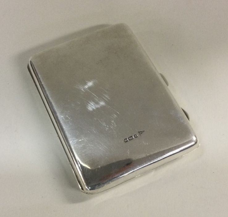 A gent's silver card case with fitted interior. Sh
