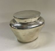 A silver tea caddy with hinged lid. Birmingham 191
