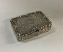A heavy cast silver snuff box. Birmingham 1848. By