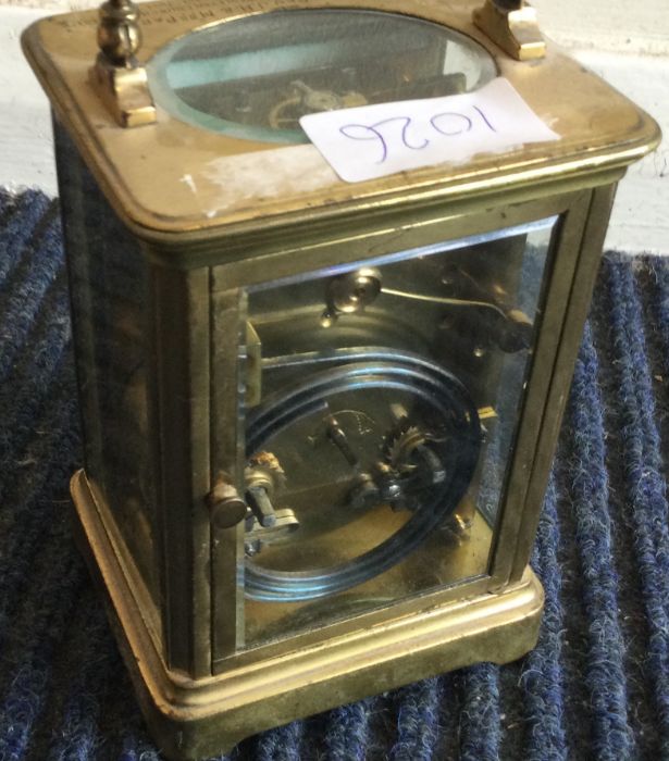 An old brass carriage clock with striking movement - Image 2 of 2