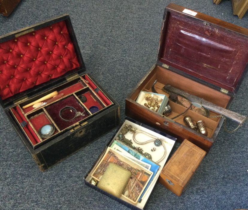 A box containing costume jewellery etc.