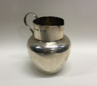 A heavy Victorian silver water jug. Birmingham 189