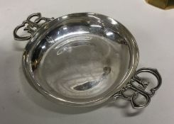 A heavy silver Coronation dish of circular form. L