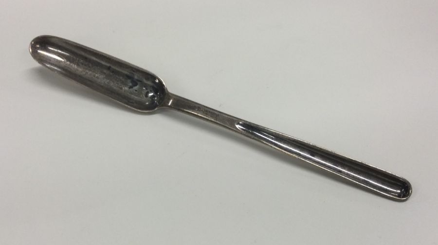 A Georgian silver double ended marrow scoop. Londo