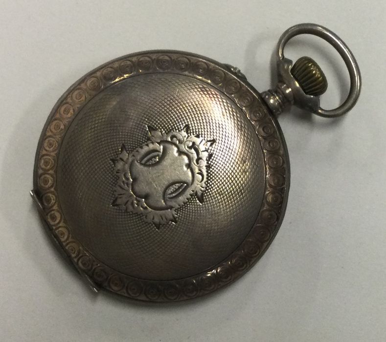 An attractive Continental pocket watch. Est. £30 - - Image 2 of 2