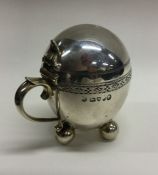 A good Victorian silver mustard pot. London 1877.