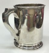 A heavy silver pint mug. Birmingham circa 1930. Ap