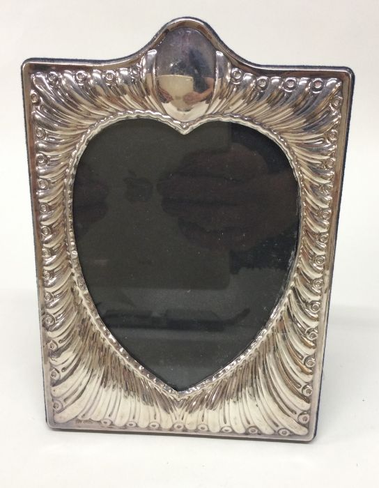 A heart shaped Sterling silver frame. Est. £50 - £ - Image 2 of 2