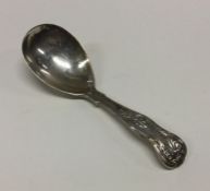 A good Victorian silver Kings' pattern caddy spoon