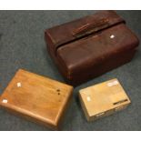 A vintage leather Doctor's bag etc. Est. £15 - £20