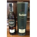 A boxed bottle of Glenfiddich Ancient Reserve Sing