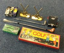 A good collection of golf memorabilia. Est. £10 -