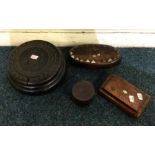 A collection of Antique wooden snuff boxes. Est. £