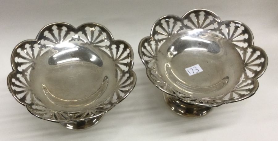 A pair of silver tazze with pierced decoration. (L - Image 2 of 2