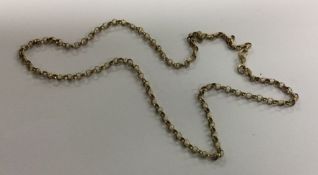 A 9 carat necklace with ring clasp. Approx. 2.8 gr