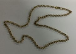 A 9 carat circular link necklace. Approx. 10 grams
