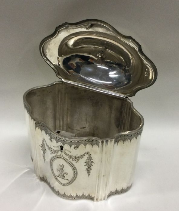 A Georgian silver tea caddy with engraved bright c - Image 2 of 3