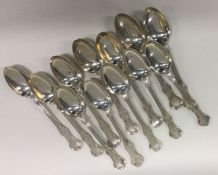 A heavy set of twelve silver teaspoons. London. Ap