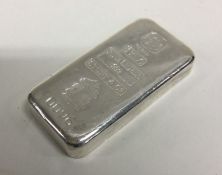 A 999 silver bar. By Stunt & Co. Approx. 1003 gram