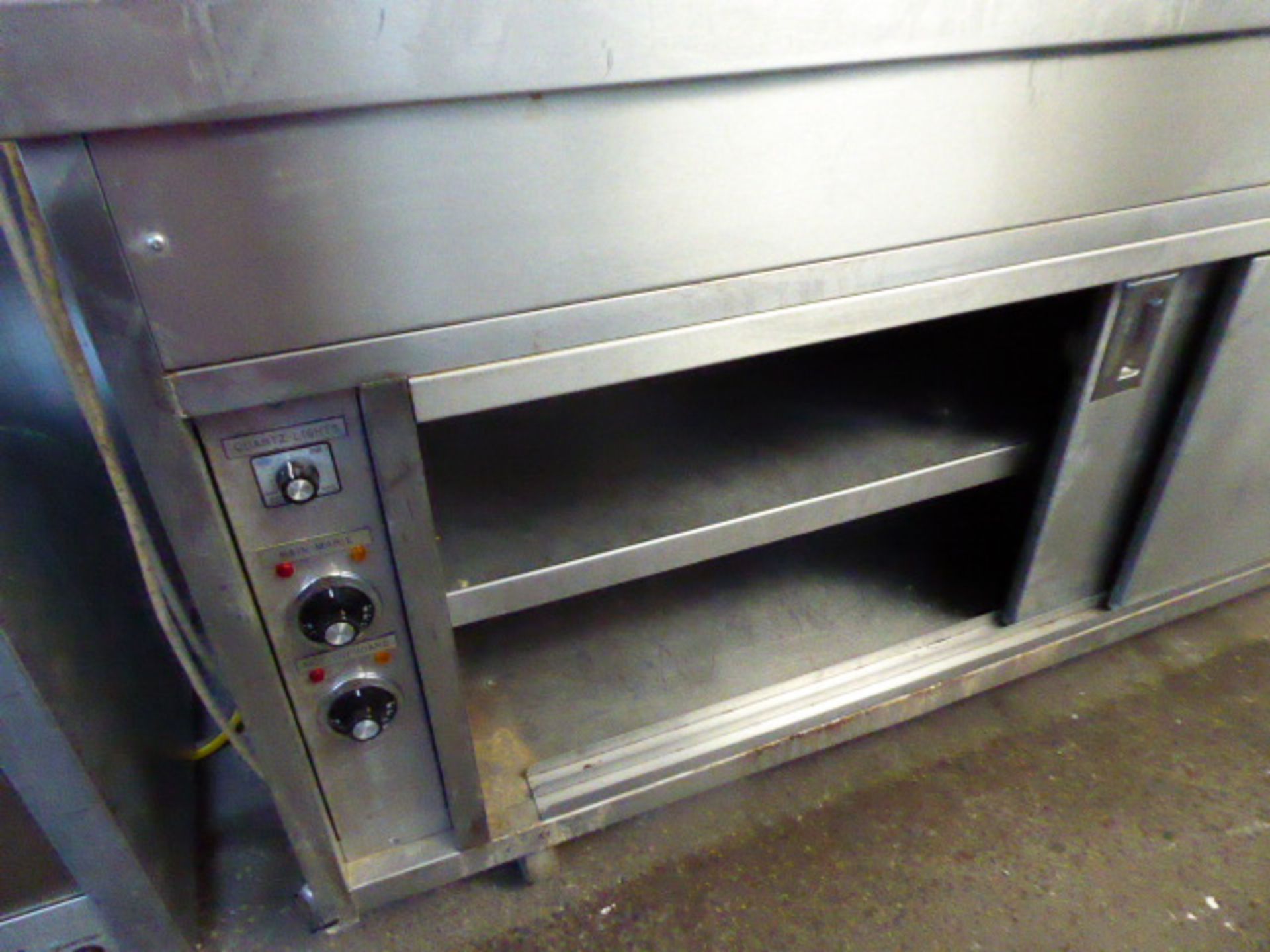 (TN6) 180cm Electric mobile hot cupboard with bain marie top - Image 2 of 2