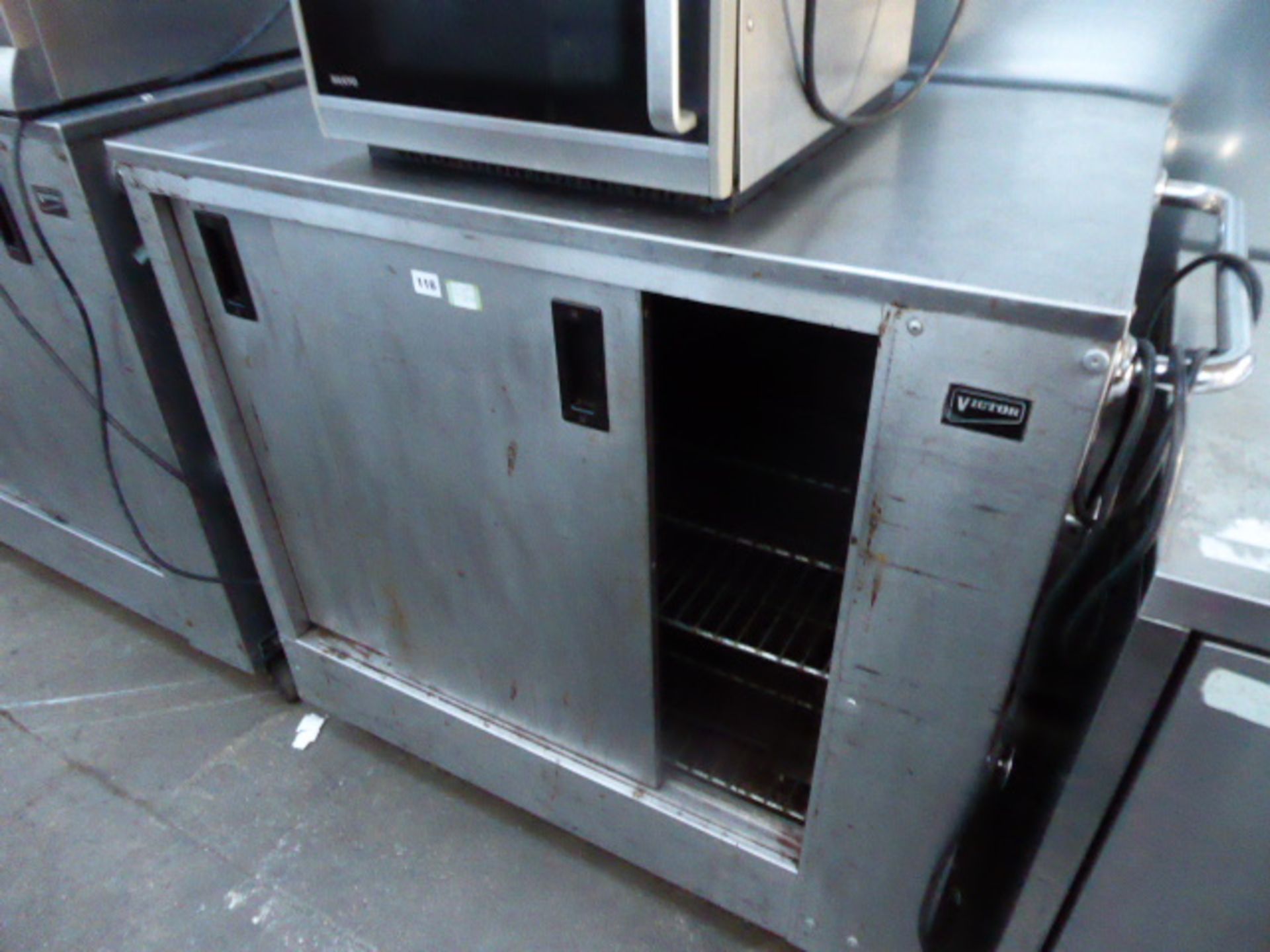 (TN35) 110cm Electric Victor mobile hot cabinet - Image 2 of 2