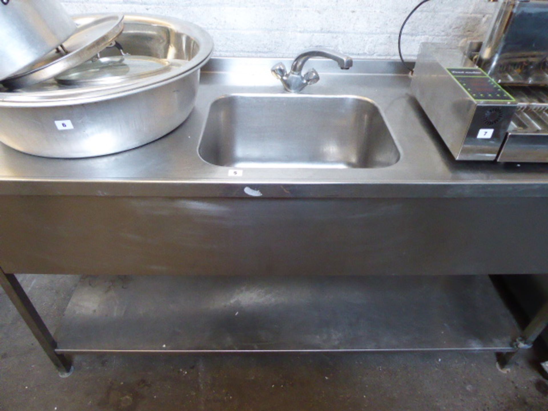 240cm stainless steel single bowl sink with taps, draining board and shelf under - Image 2 of 2