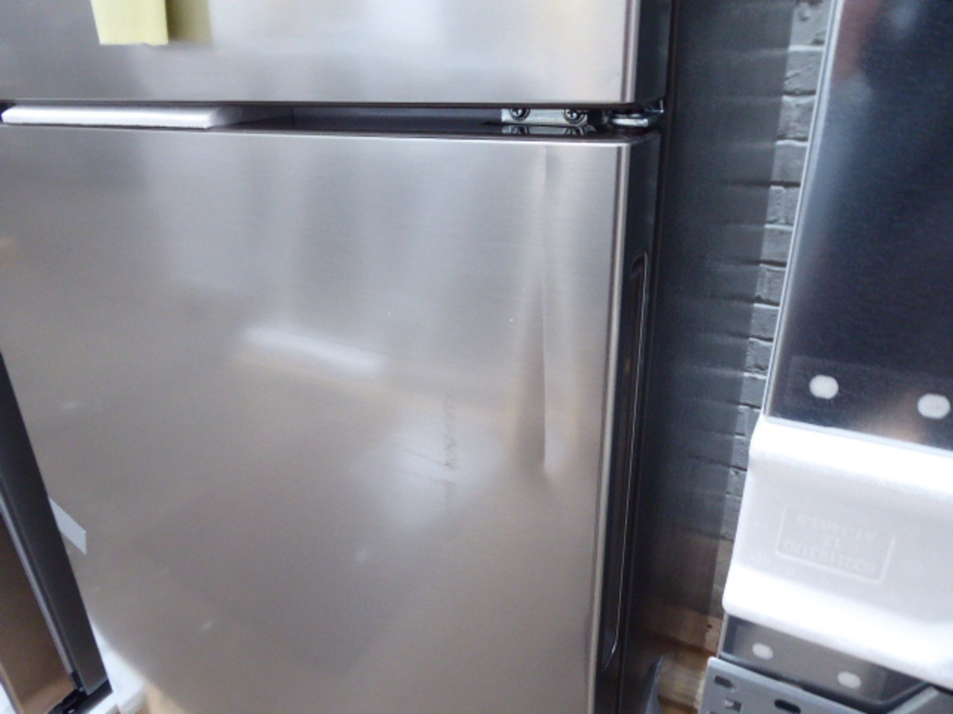 KGN27NLFAGB Bosch Free-standing fridge-freezer - Image 3 of 4