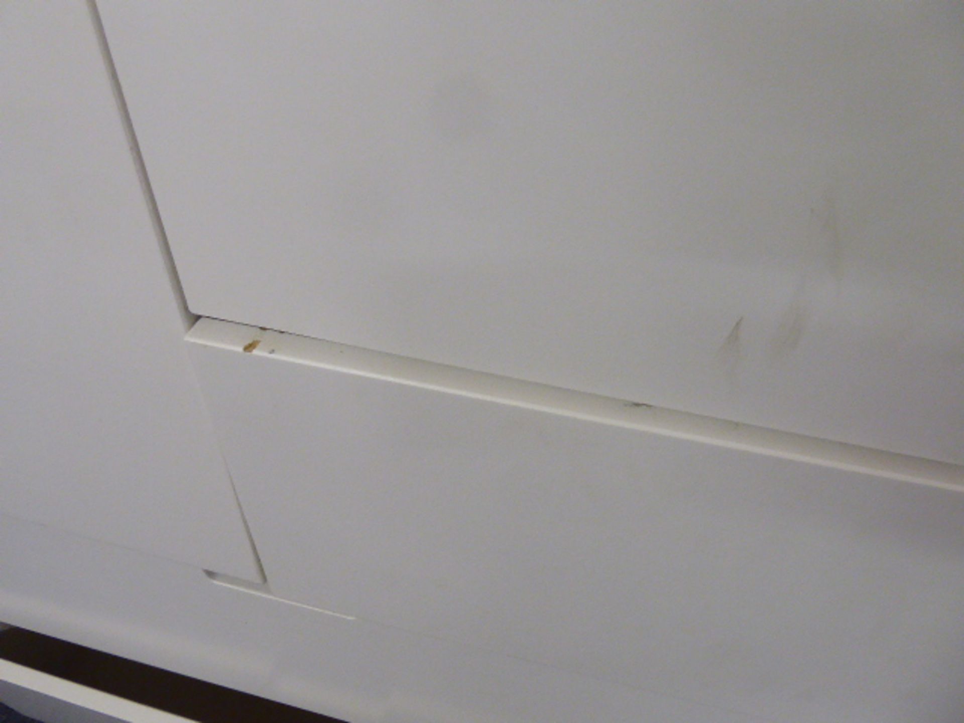 139 - 120cm white Ikea storage cabinet - Image 2 of 2